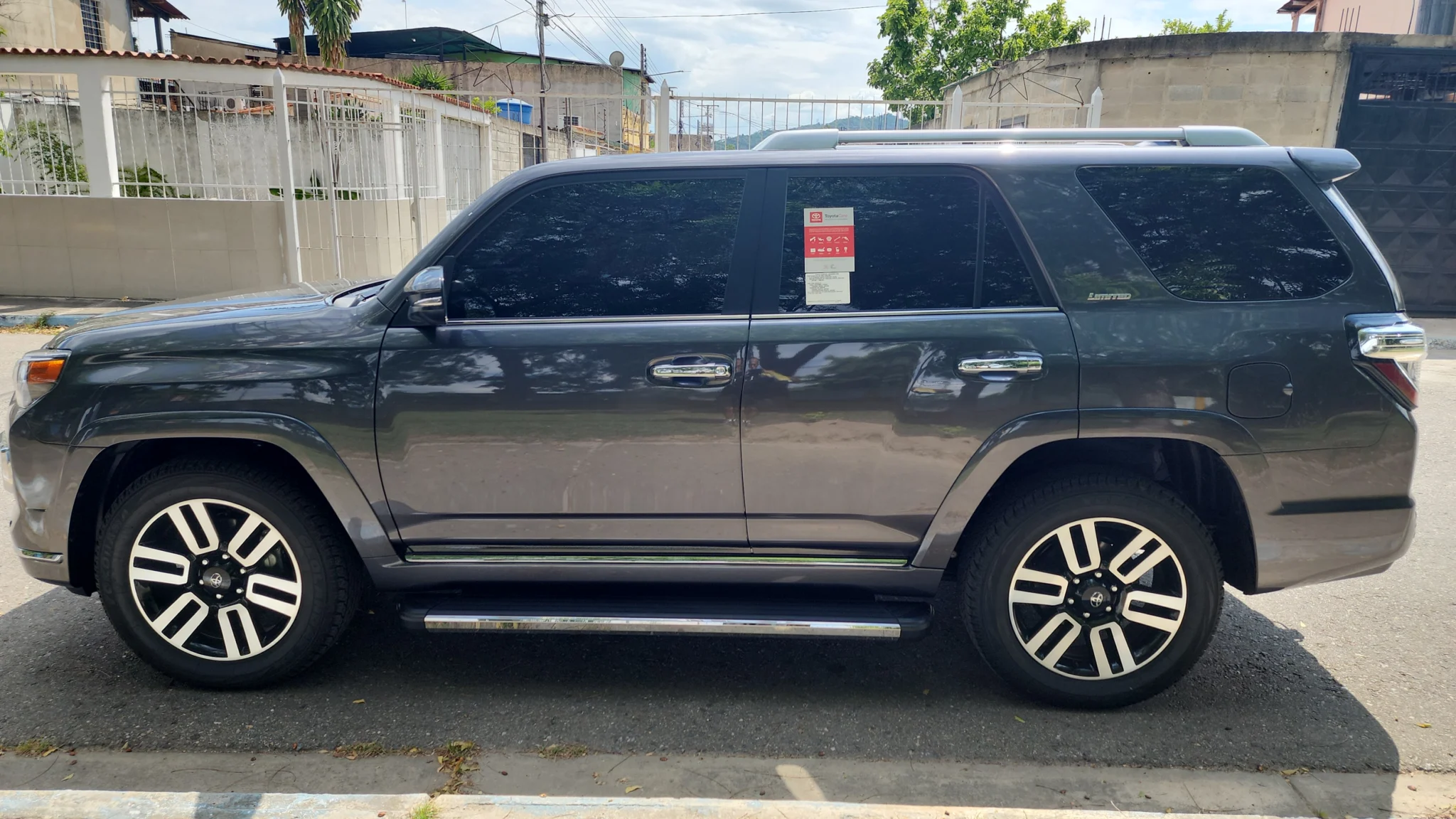 Caminhonete Toyota 4Runner Limited 2022 en Maracay — foto 4