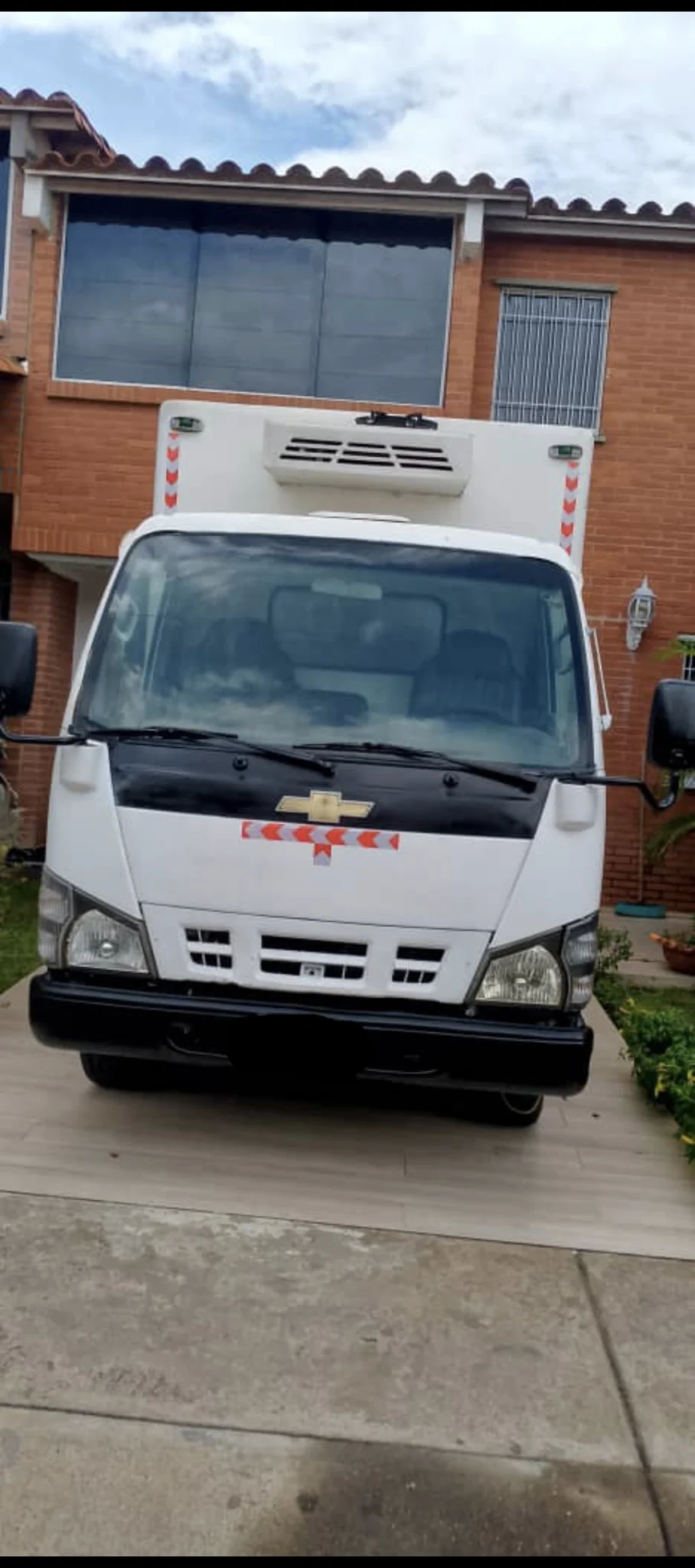 Refrigerado Chevrolet NHR 2011 en Ciudad Guayana — foto 5