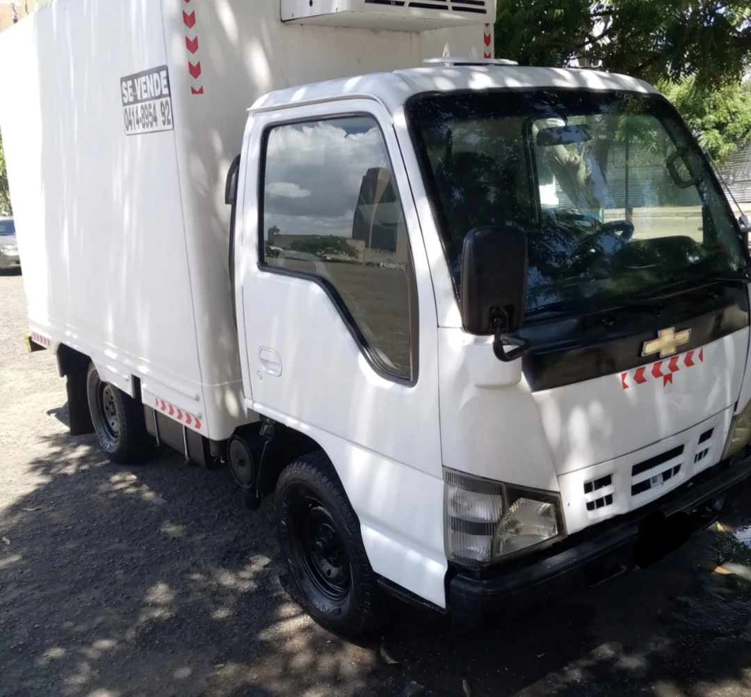 Refrigerado Chevrolet NHR 2011 en Ciudad Guayana — foto 7