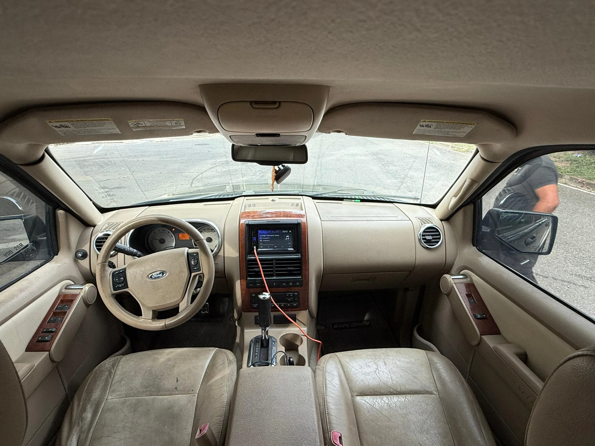 Caminhonete Ford Explorer Eddie Bauer 2009 en Caracas — foto 9