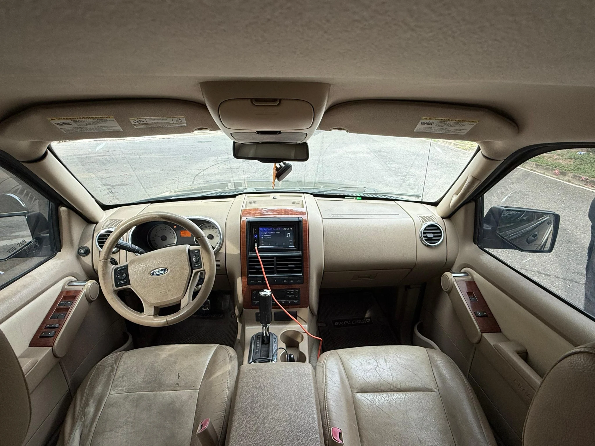 Caminhonete Ford Explorer Eddie Bauer 2009 en Caracas — foto 12