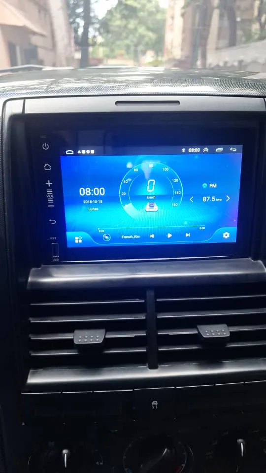 Camioneta Ford Explorer 2010 en Caracas — foto 4