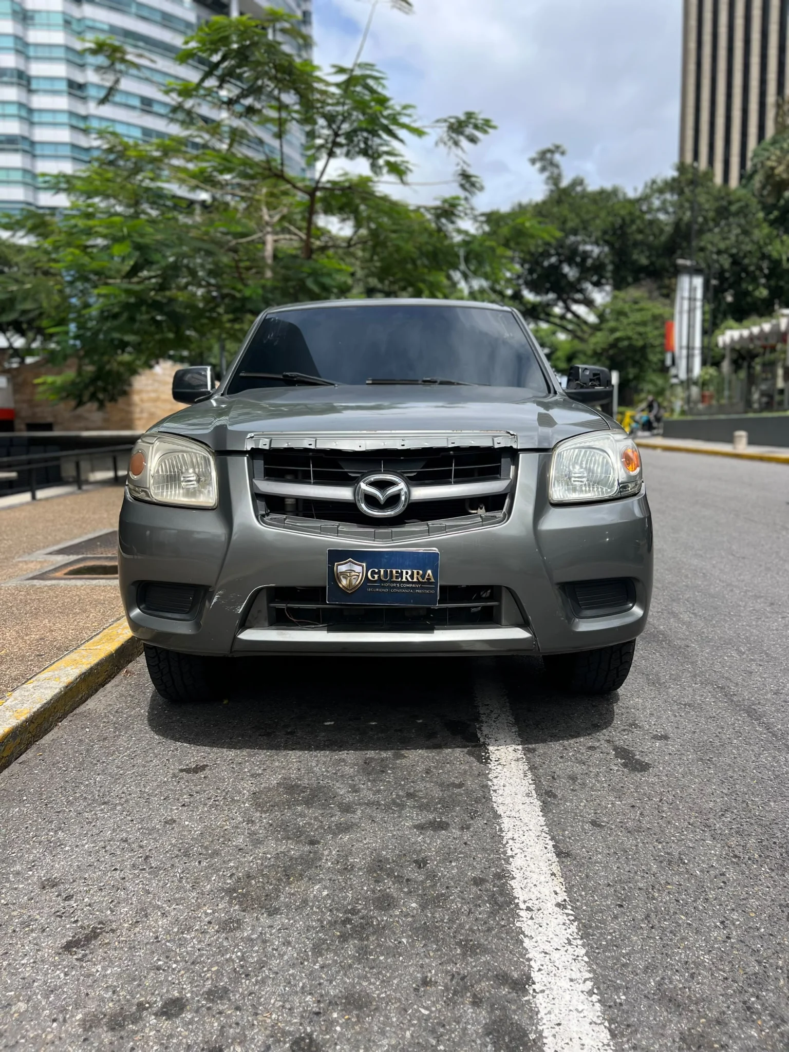 Caminhonete Mazda BT-50 2012 en Caracas — foto 6
