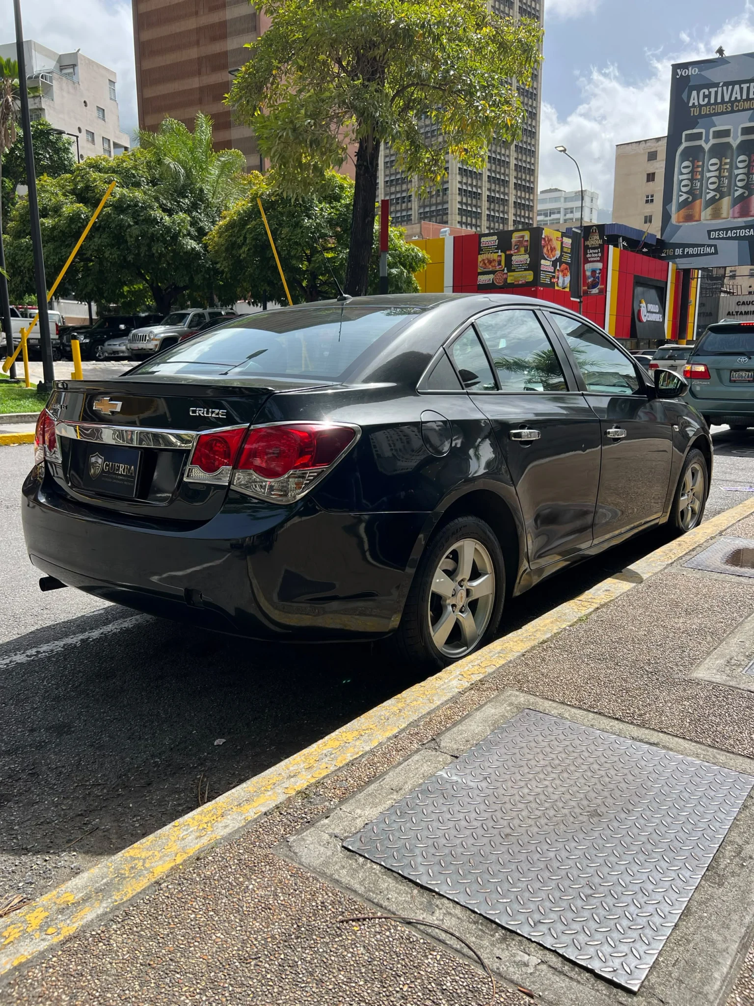Carro Chevrolet Cruze 2011 en Caracas — foto 3