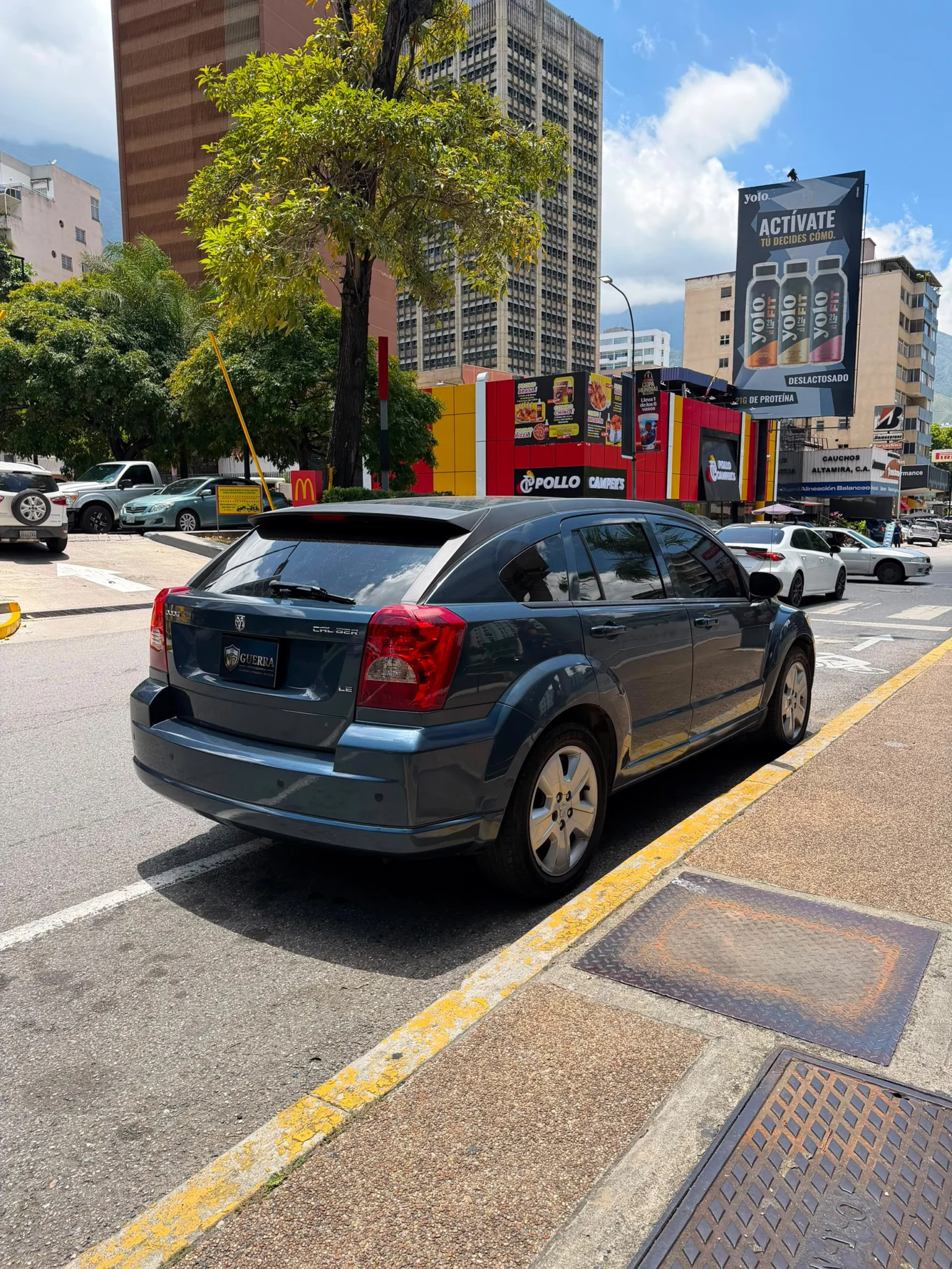 Caminhonete Dodge Caliber 2009 en Caracas — foto 10