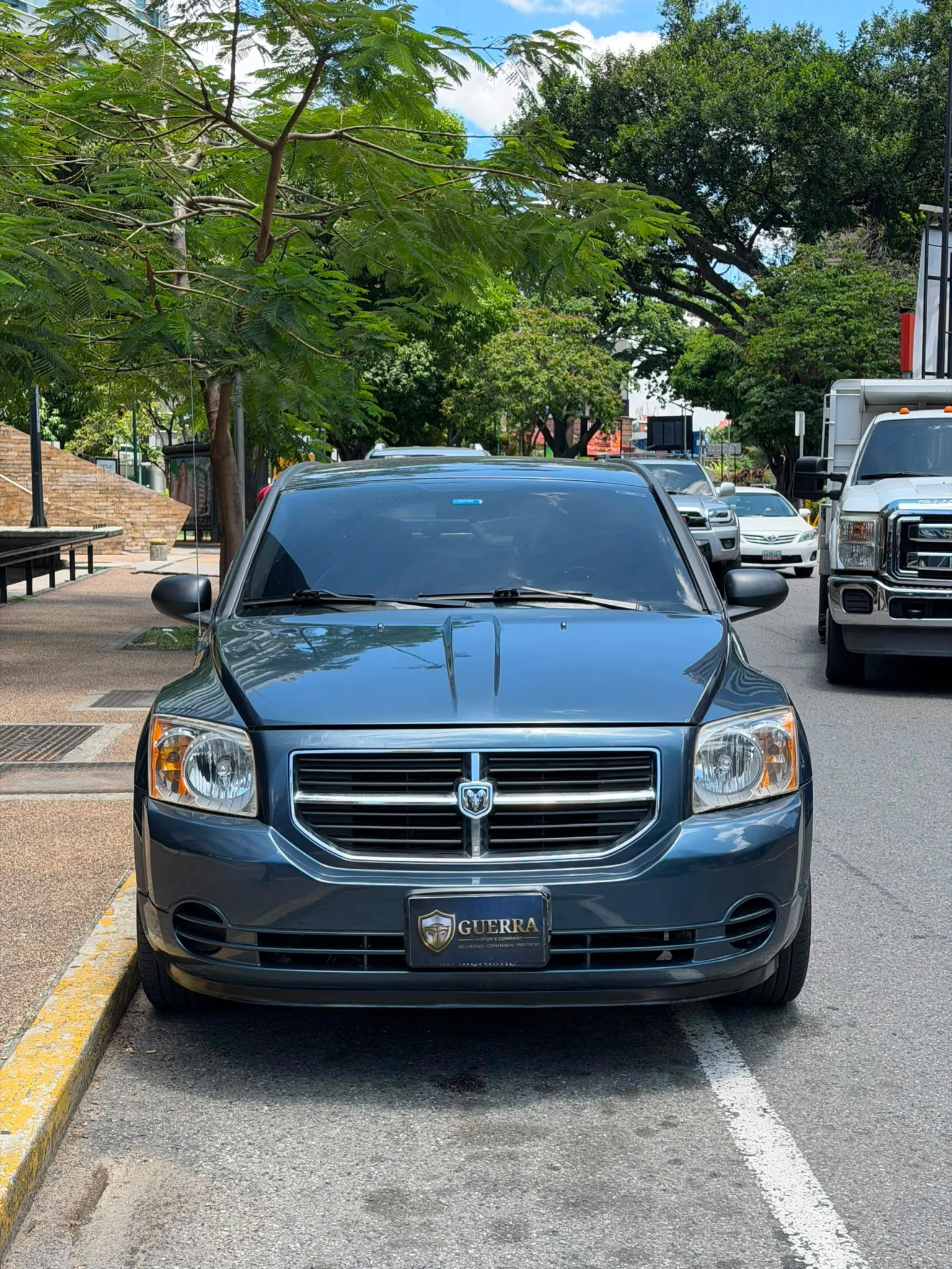 Caminhonete Dodge Caliber 2009 en Caracas — foto 7