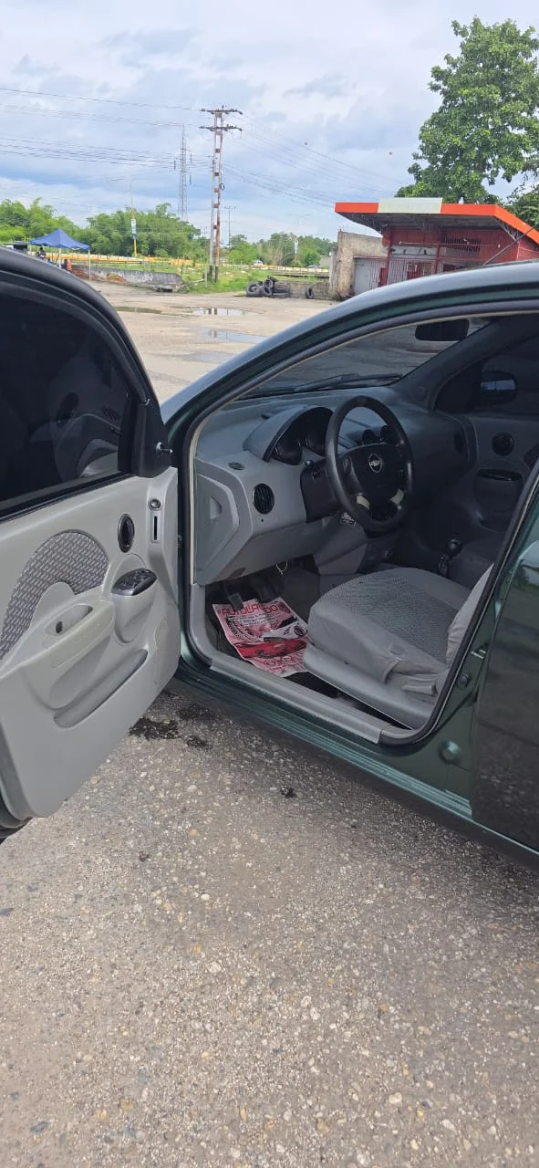 Carro Chrevrolet Chevrolet Spark EUV 2007 en Valencia — foto 4