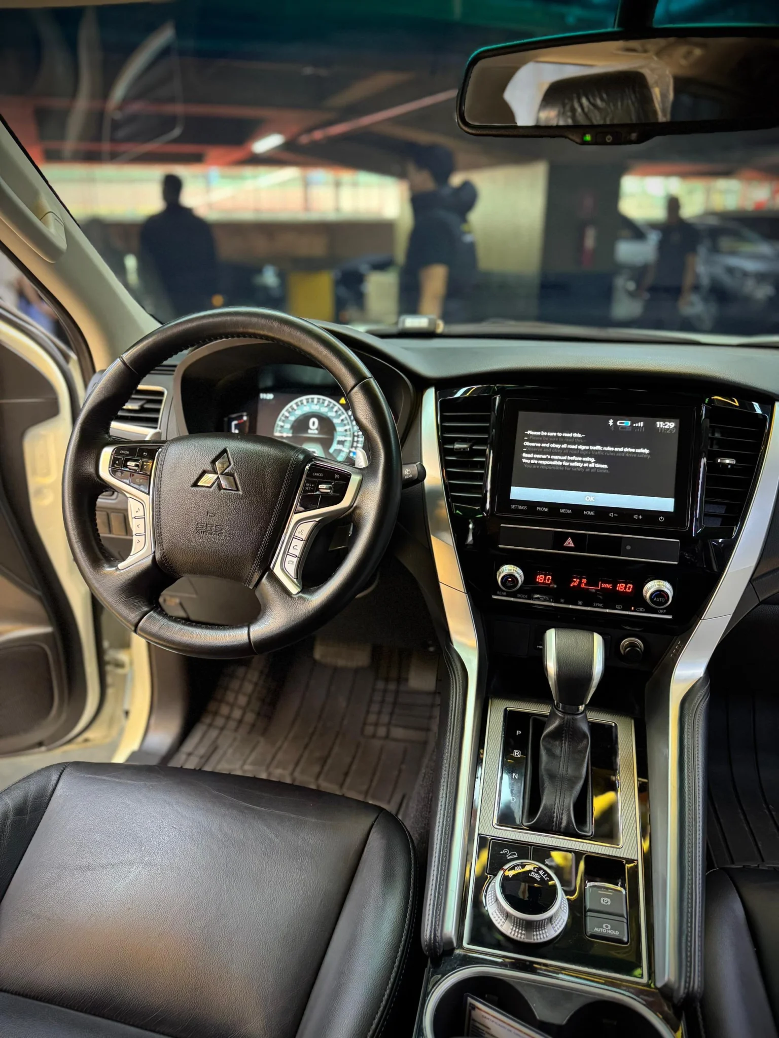 Mitsubishi Montero Sport 2023 en Caracas — foto 9