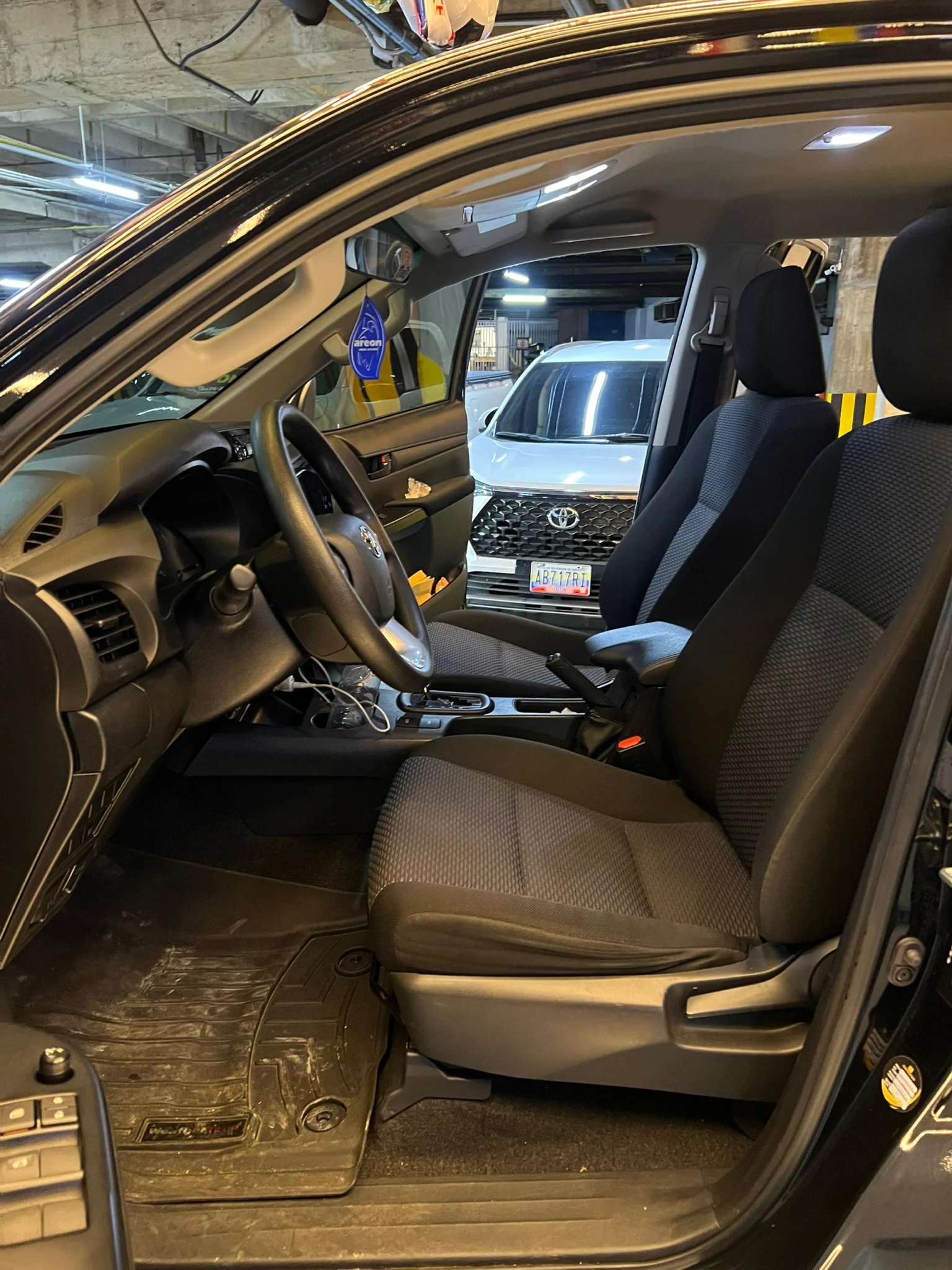 Toyota Hillux 2024 en Caracas — foto 7