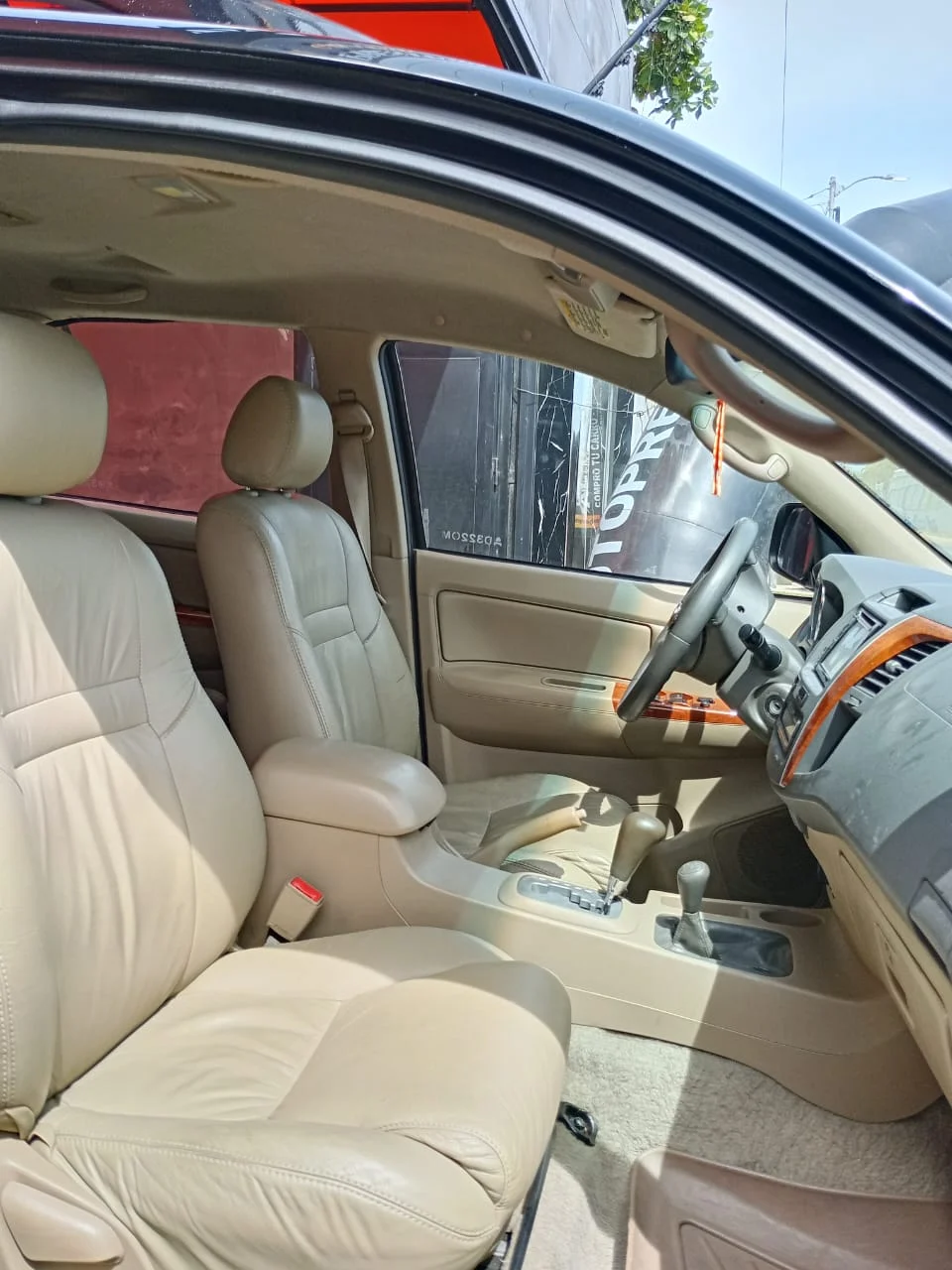 Toyota Fortuner 2011 en La Guaira — foto 12
