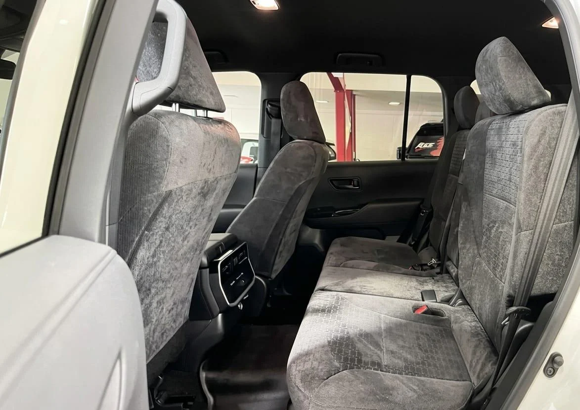 Caminhonete Toyota Land cruiser LC300 2025 en Caracas — foto 5