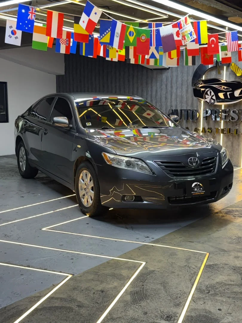 Carro Toyota Camry 2007 en Caracas — foto 3