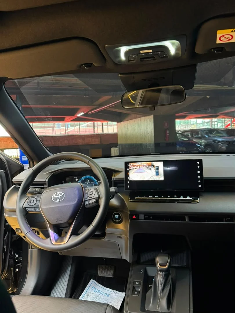 Carro Toyota Corolla Cross ELITE 2025 en Caracas — foto 7