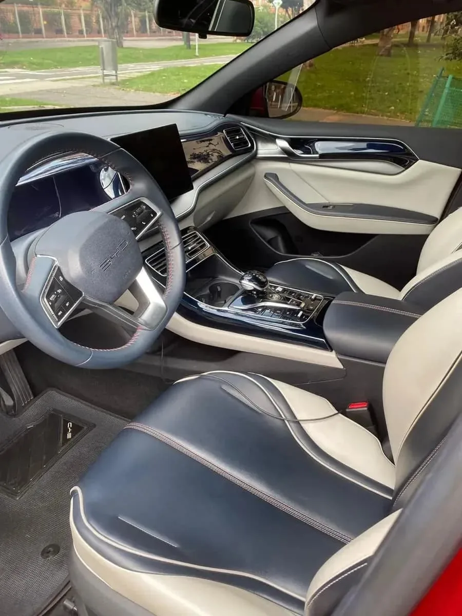 Sedán BYD Qin Plus 2024 en Maracaibo — foto 5