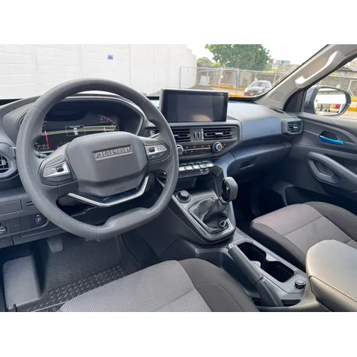 Picape Changan Hunter 2025 en El Vigía — foto 5