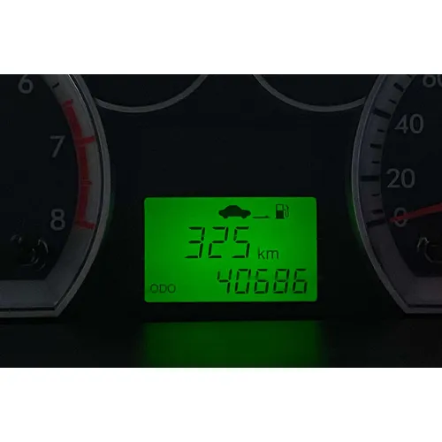 Sedã Chevrolet Aveo LT 2012 en Caracas — foto 6