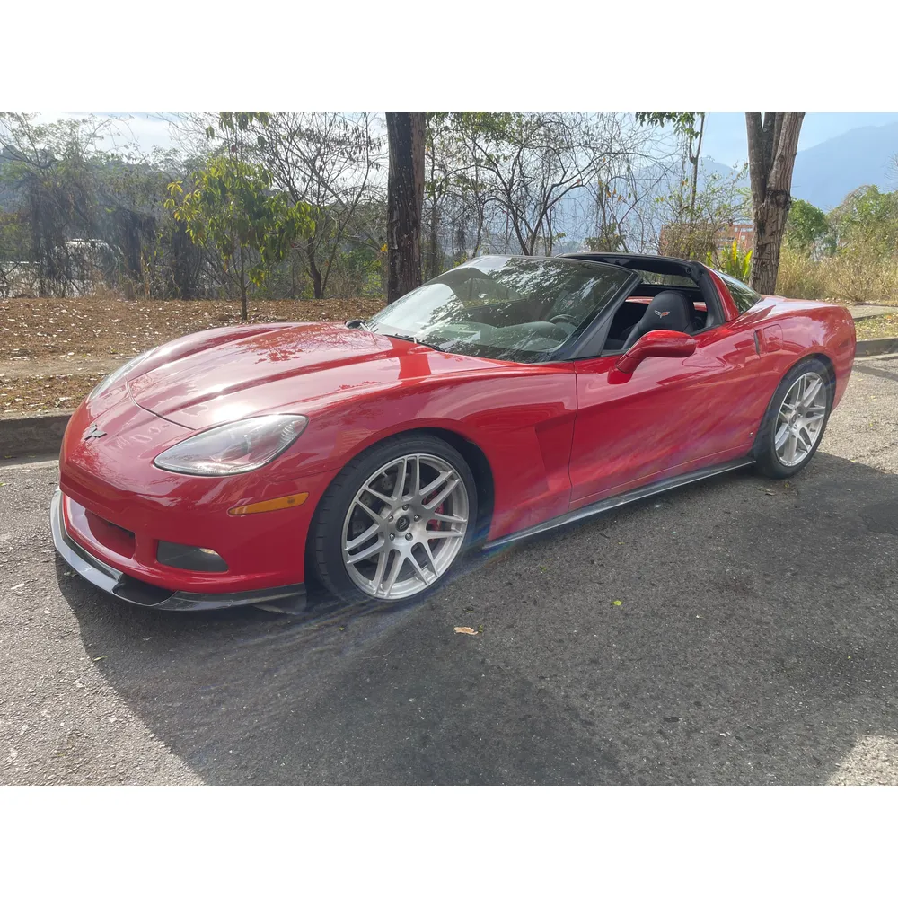 Cupê Chevrolet Corvette C5 2000 en Caracas — foto 7