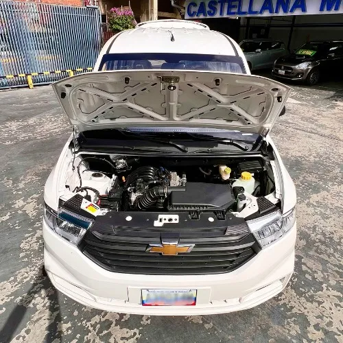 Van Chevrolet Panel N400 2023 en Caracas — foto 10