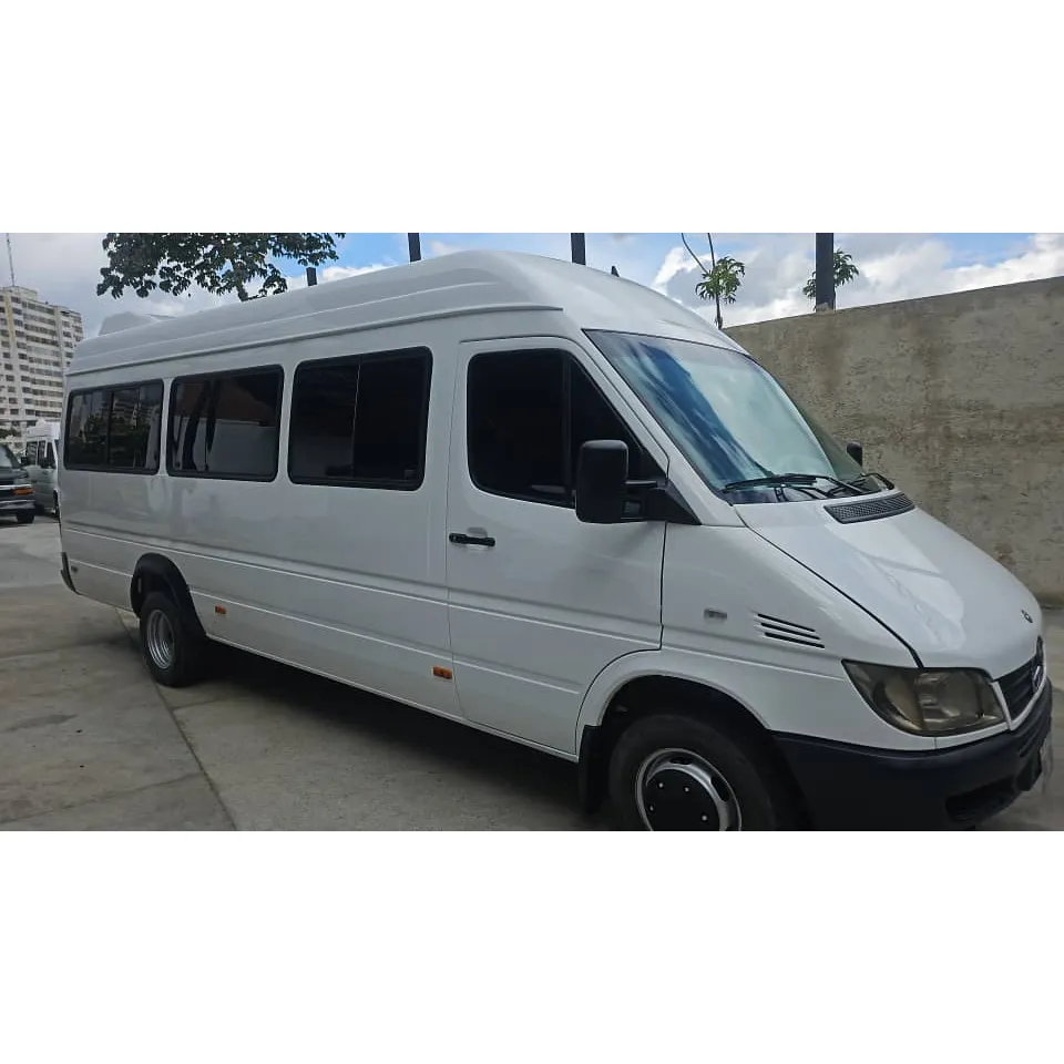 Van Chevrolet Panel Pasajero 2023 en Caracas — foto 12