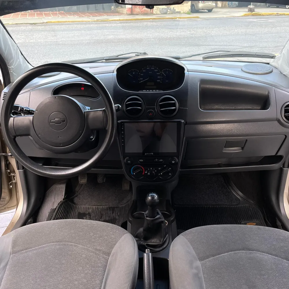 Hatchback Chevrolet Spark 2011 en Caracas — foto 9