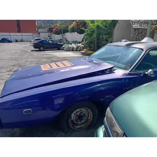 Sedã Dodge Charger GT 1971 en Maiquetía — foto 5