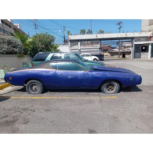 Sedã Dodge Charger GT 1971 en Maiquetía — foto 7
