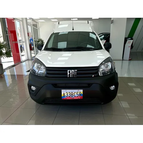 Furgão Fiat Fiorino 2026 en Valencia — foto 3