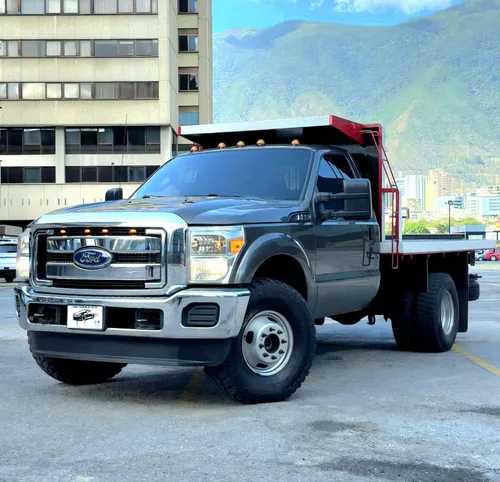 Picape Ford F-350 Superduty 2013 en Caracas