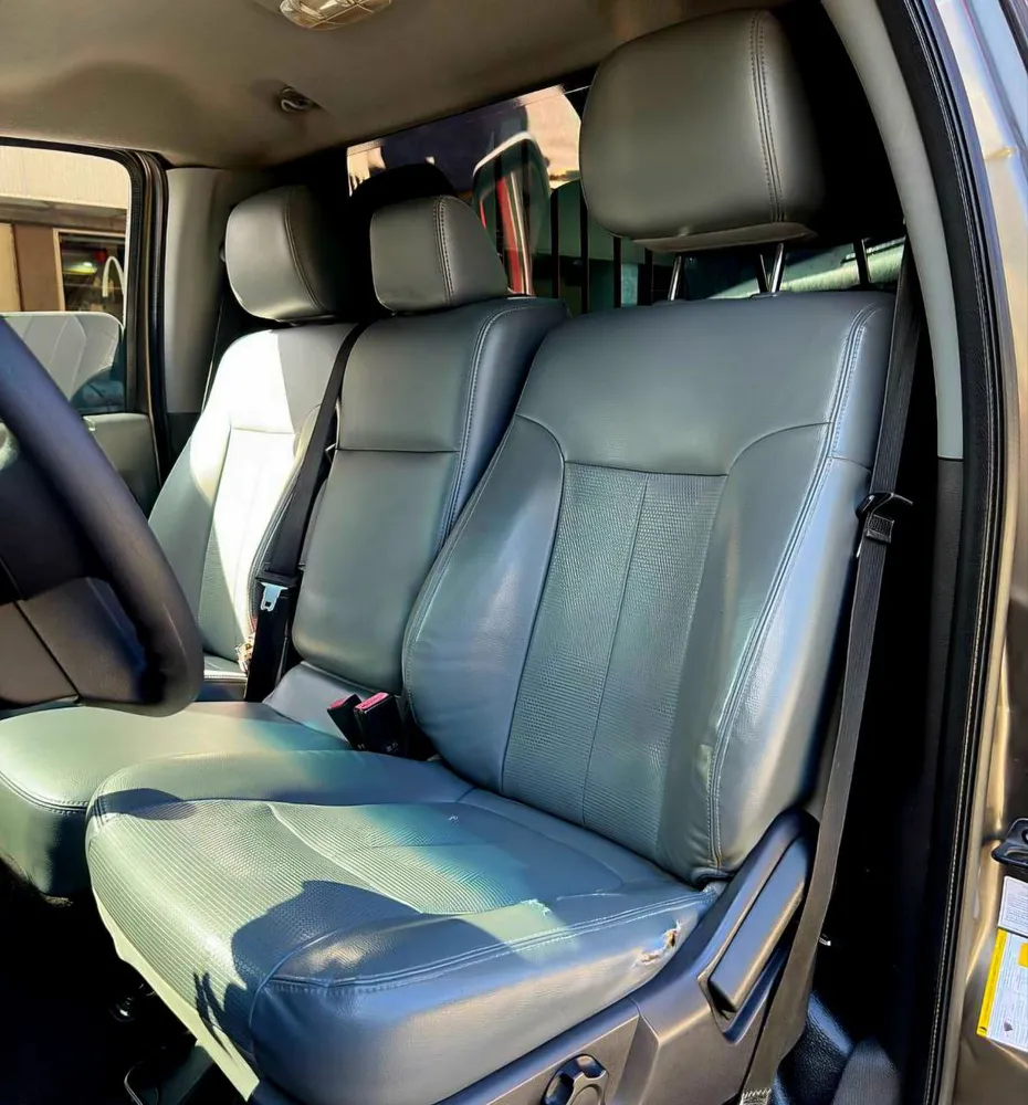 Picape Ford F-350 Superduty 2013 en Caracas — foto 13