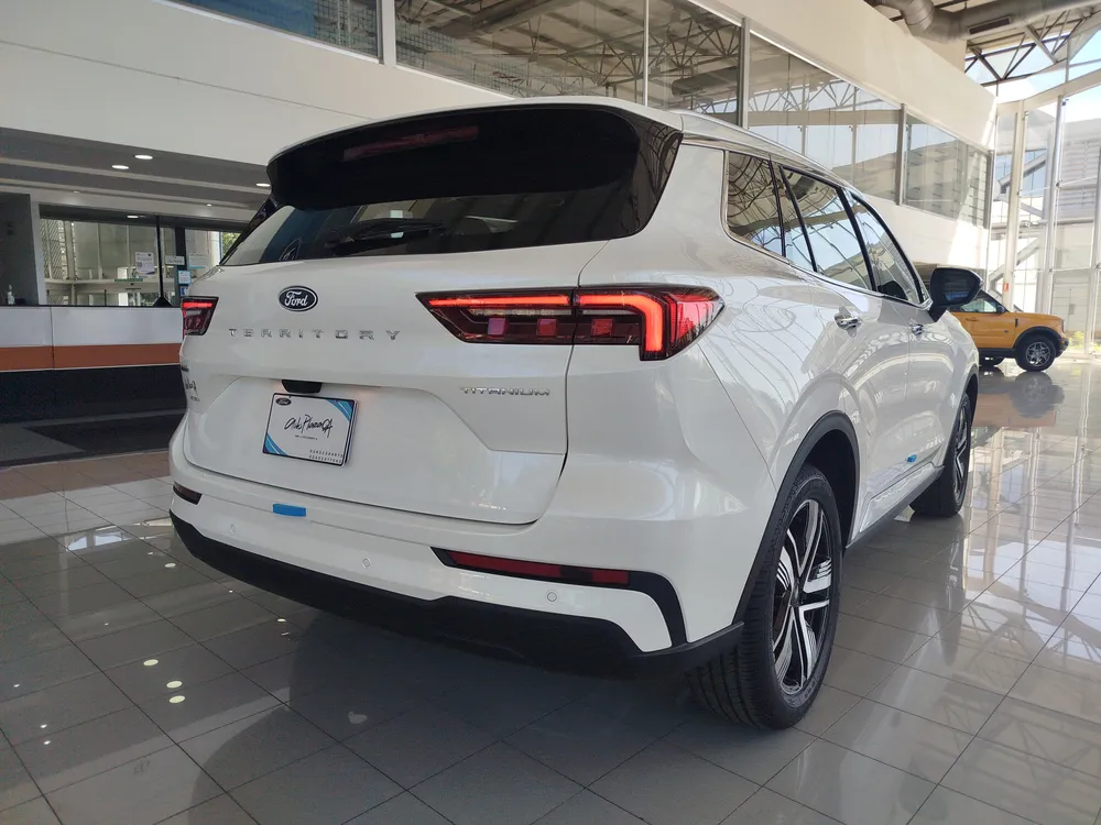 SUV Ford Territory Titanium 2026 en Maracay — foto 9
