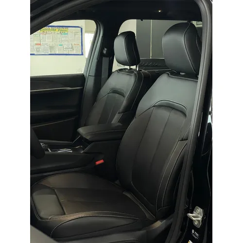 Caminhonete Jeep Grand Cherokee 2025 en San Diego — foto 5