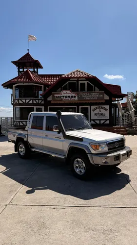 Picape Toyota Land Cruiser Hembrita LX 2023 en La Colonia Tovar