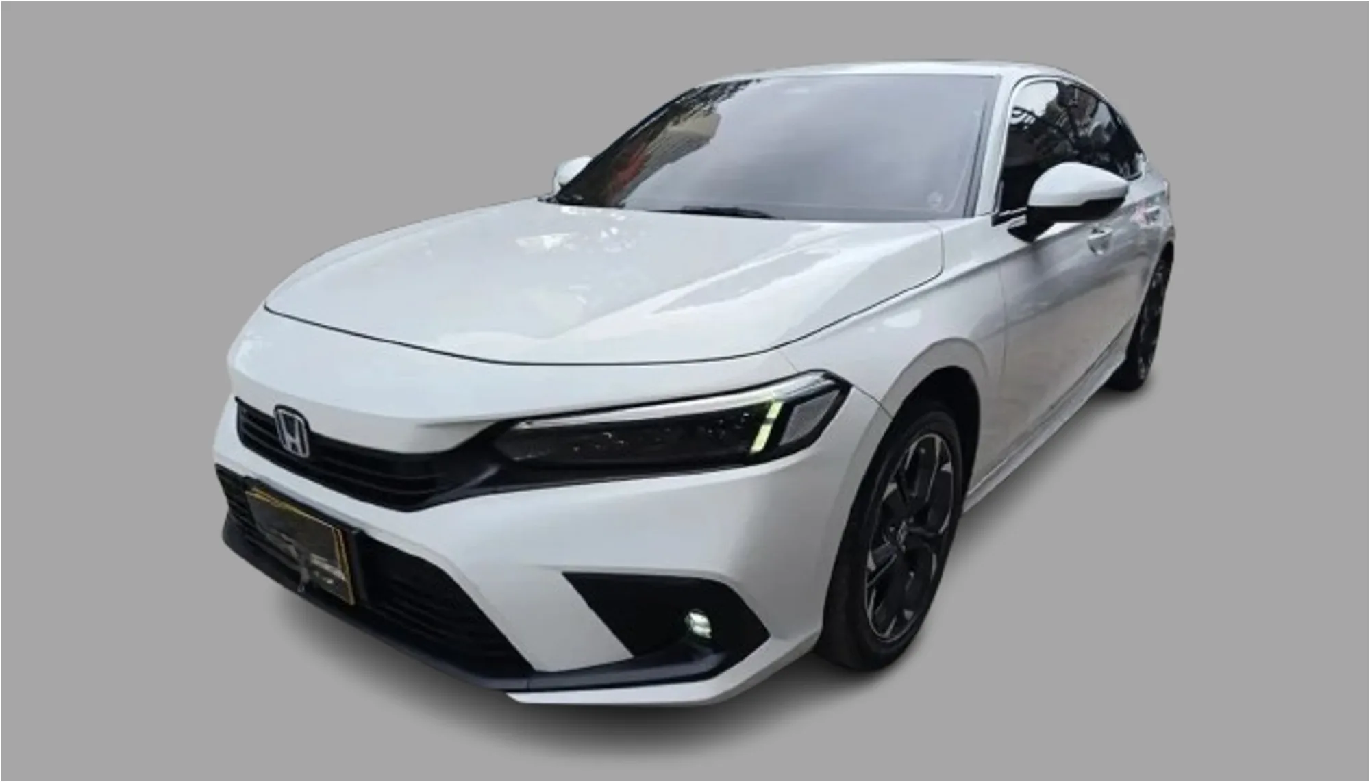 Sedã Honda Civic E-HEV 2023 en Barcelona