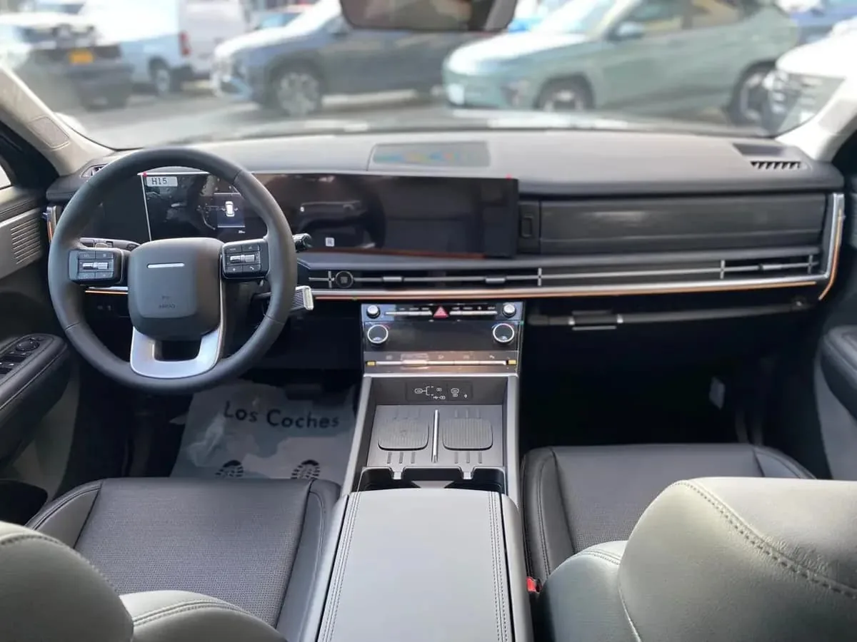 SUV Hyundai Santa Fe 2026 en Barcelona — foto 5