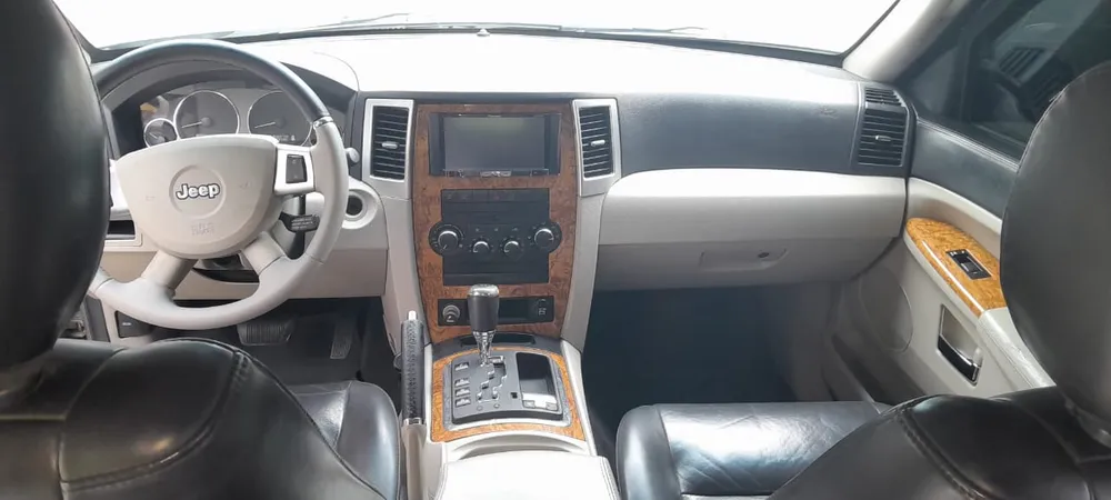 Caminhonete Jeep Grand Cherokee Limited 2009 en Caracas — foto 10