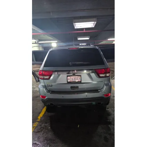 Caminhonete Jeep Grand Cherokee Limited 2012 en Caracas — foto 7