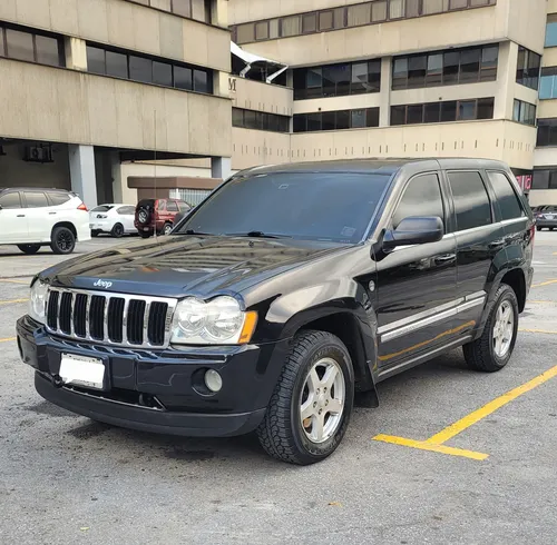 SUV Jeep Grand Cherokee 2007 en Caracas