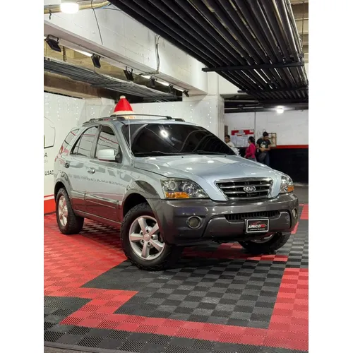 SUV Kia Sorento EX 2007 en Caracas — foto 2