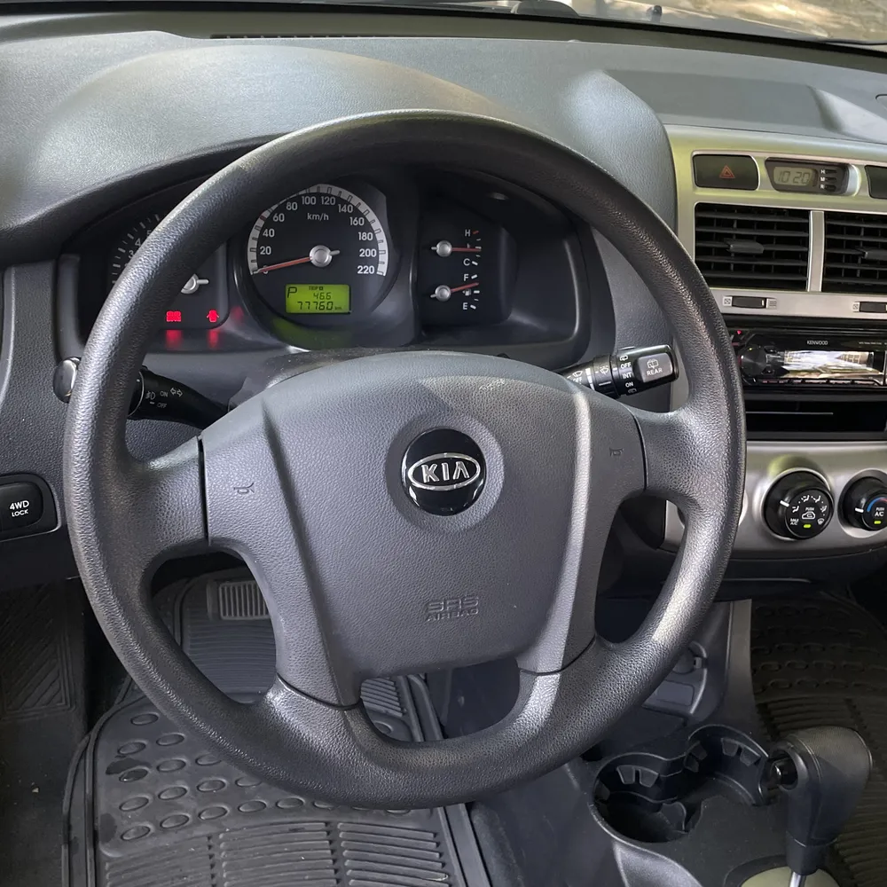 SUV Kia Sportage 2007 en Caracas — foto 9