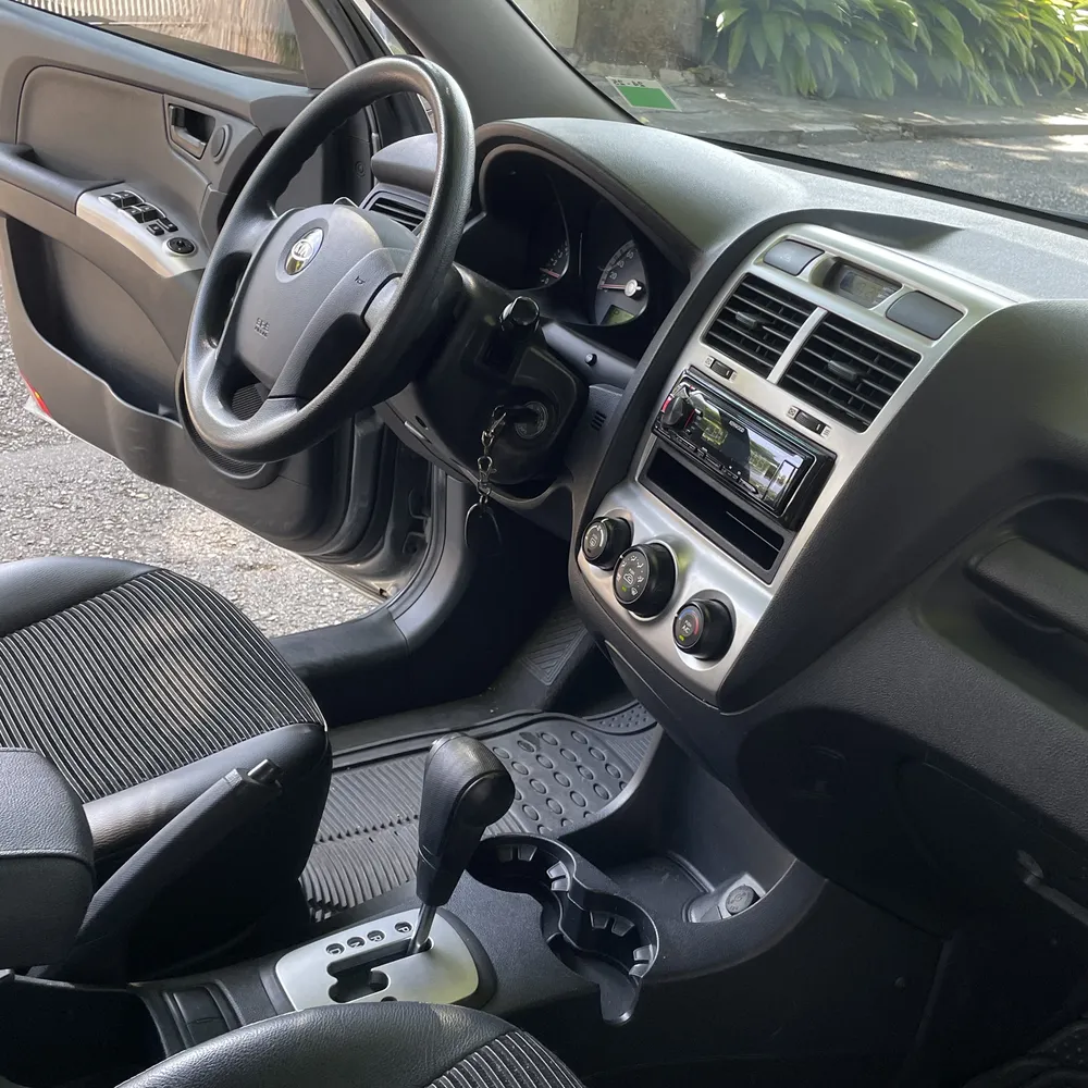 SUV Kia Sportage 2007 en Caracas — foto 10