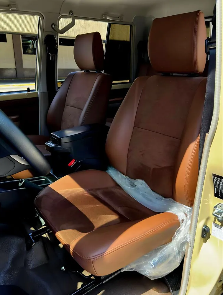 Picape Toyota Land Cruiser Hembrita LX 2025 en Caracas — foto 13
