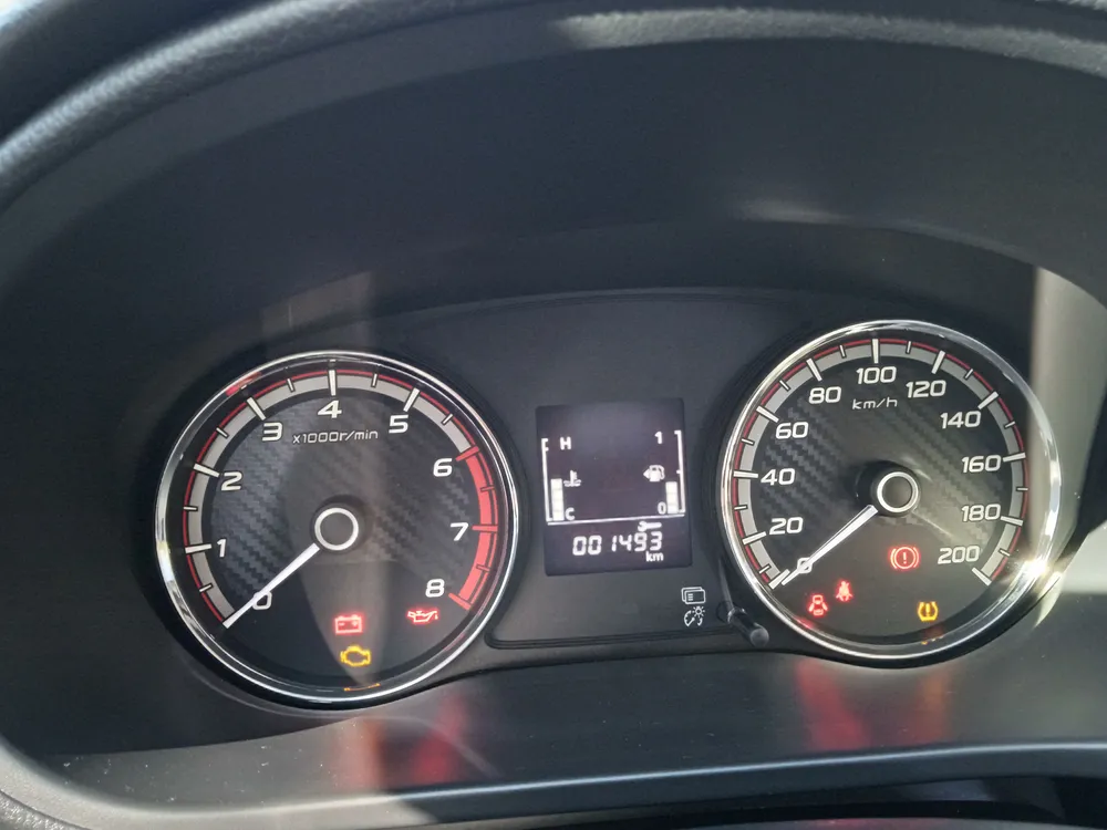 Caminhonete Mitsubishi L200 GLX 2023 en Caracas — foto 9