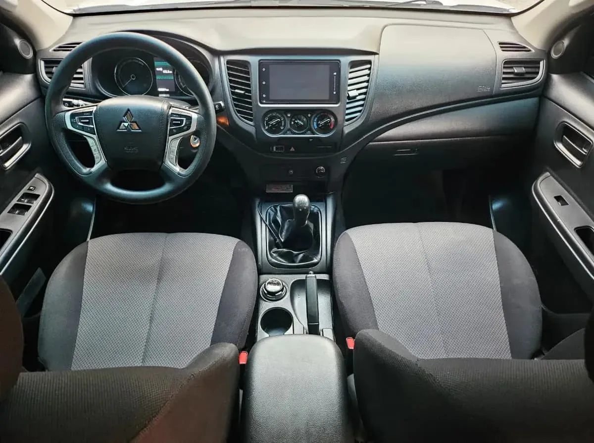 Picape Mitsubishi L200 Sportero GLX 2024 en Puerto Ordaz — foto 8