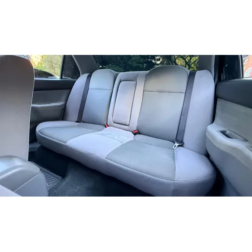 Sedã Mitsubishi Lancer 2014 en Caracas — foto 6