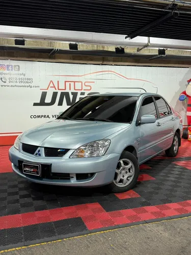 Sedã Mitsubishi Lancer GLX 2012 en Caracas