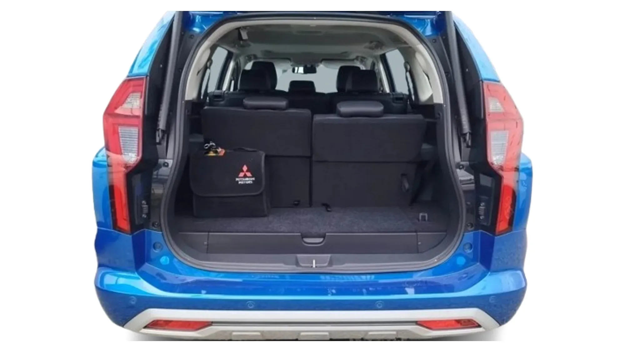 SUV Mitsubishi Montero Sport 2024 en Cumaná — foto 6