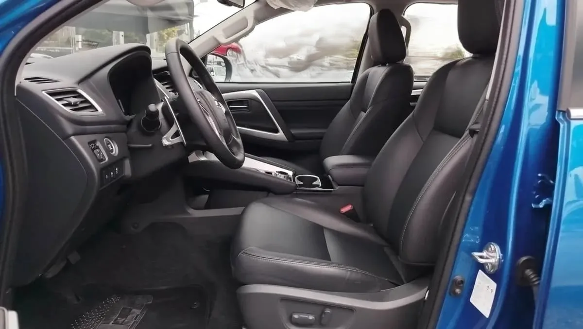 SUV Mitsubishi Montero Sport 2024 en Cumaná — foto 8