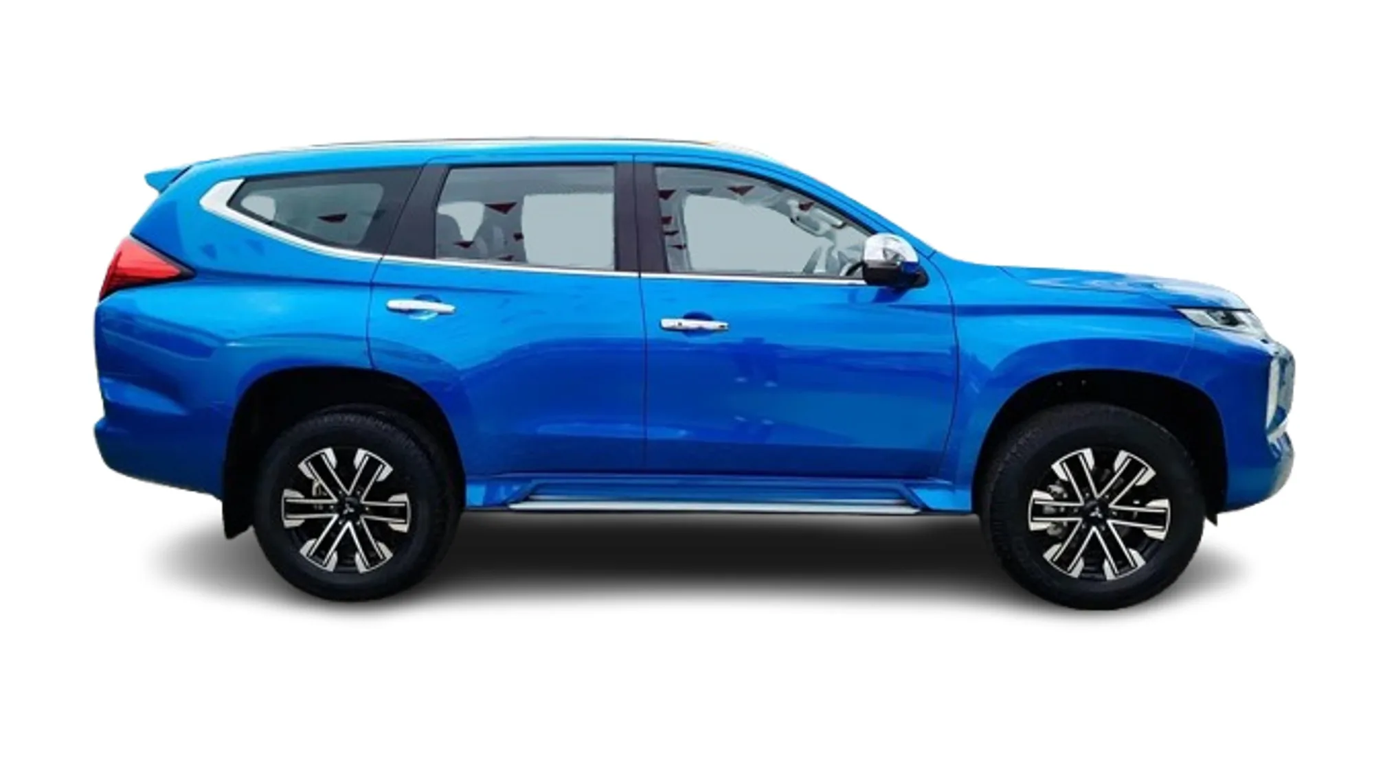 SUV Mitsubishi Montero Sport 2024 en Cumaná — foto 3