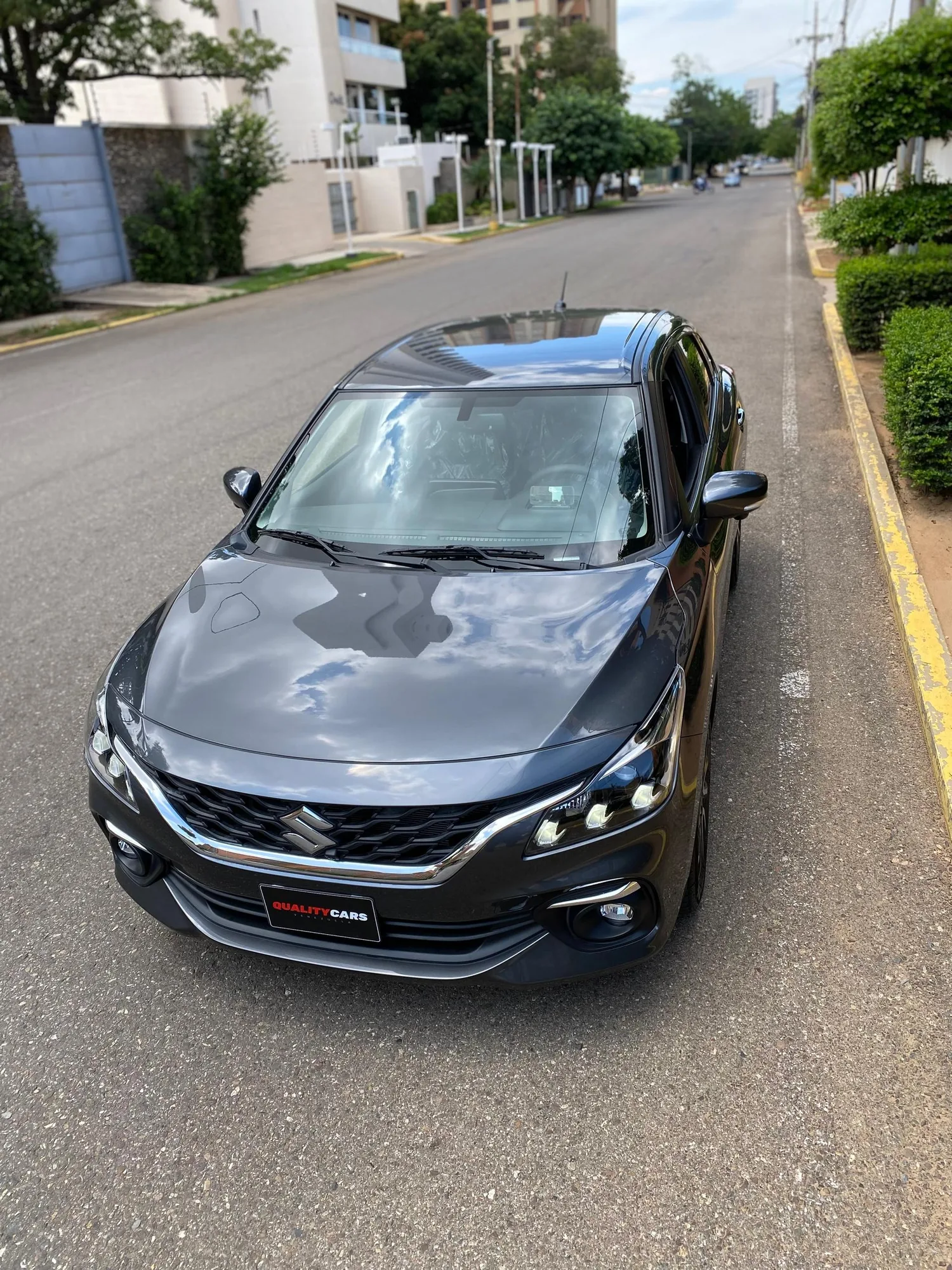 Sedã Suzuki Baleno GLX 2025 en Caracas — foto 2