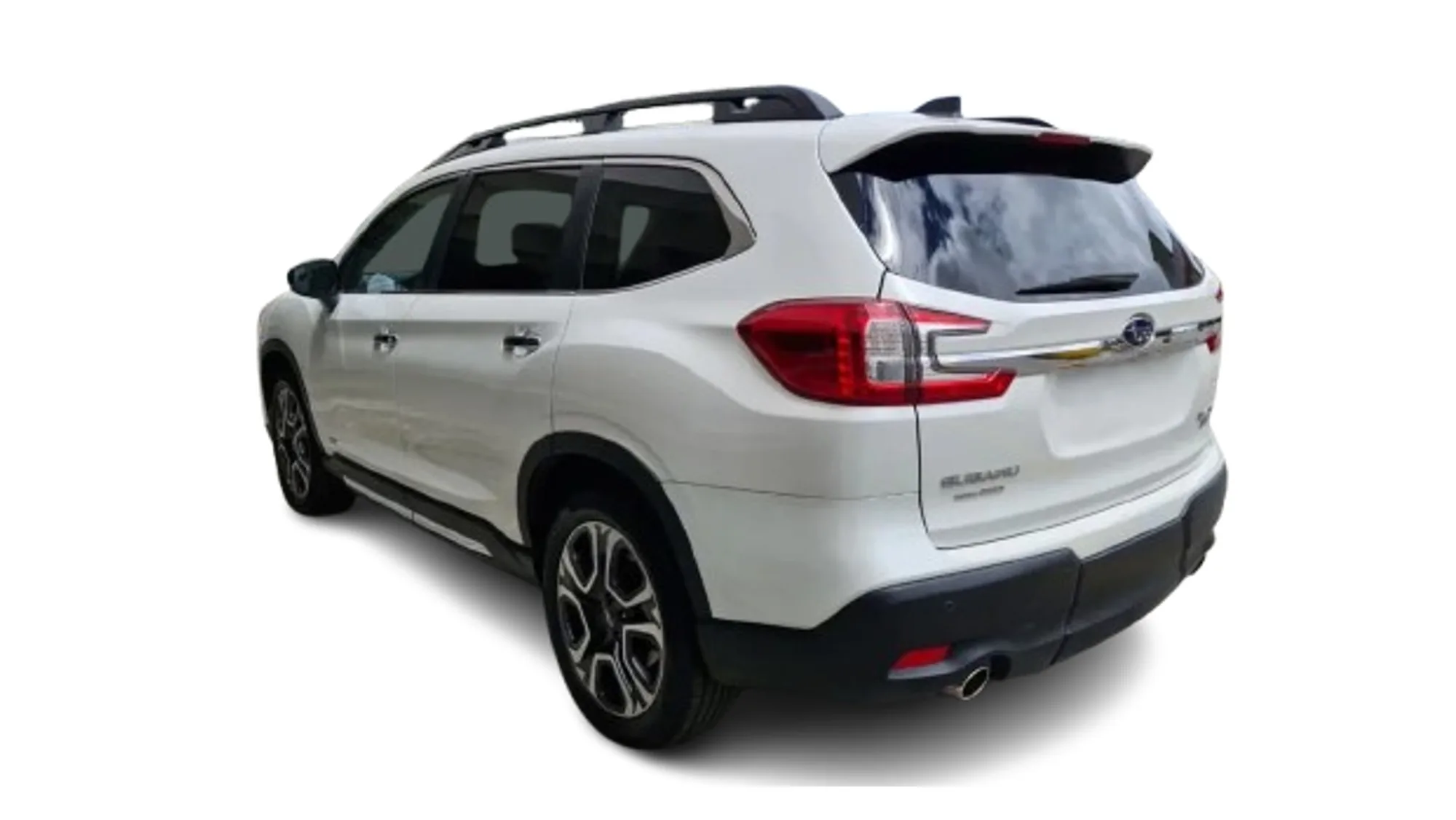 SUV Subaru Outback 2025 en Barcelona — foto 3